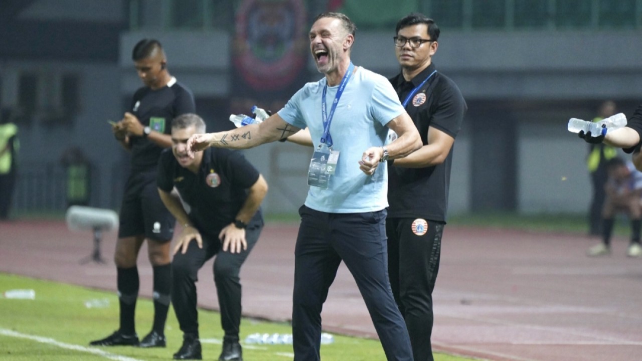 Pelatih Persija, Thomas Doll