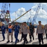 Forkopimda Babel lepas pengiriman logistik Pemilu 2024-1703052141