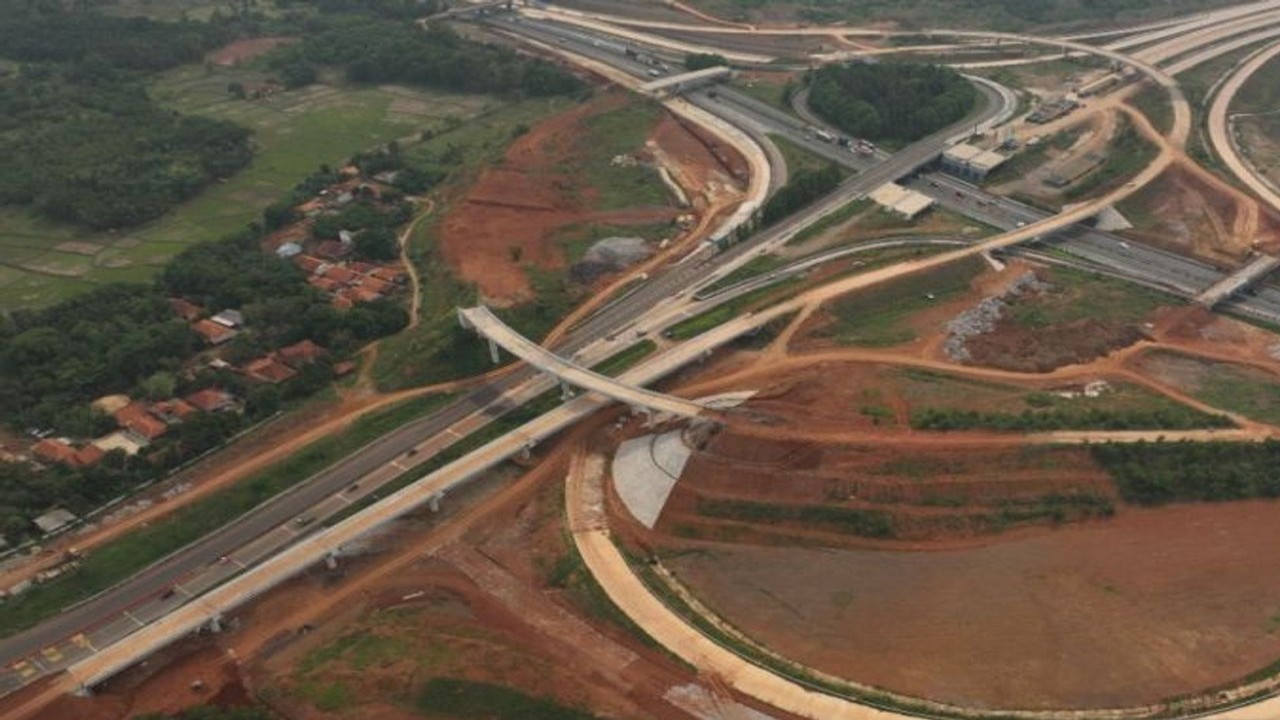 Jalur Fungsional Tol Japek II Selatan/ist