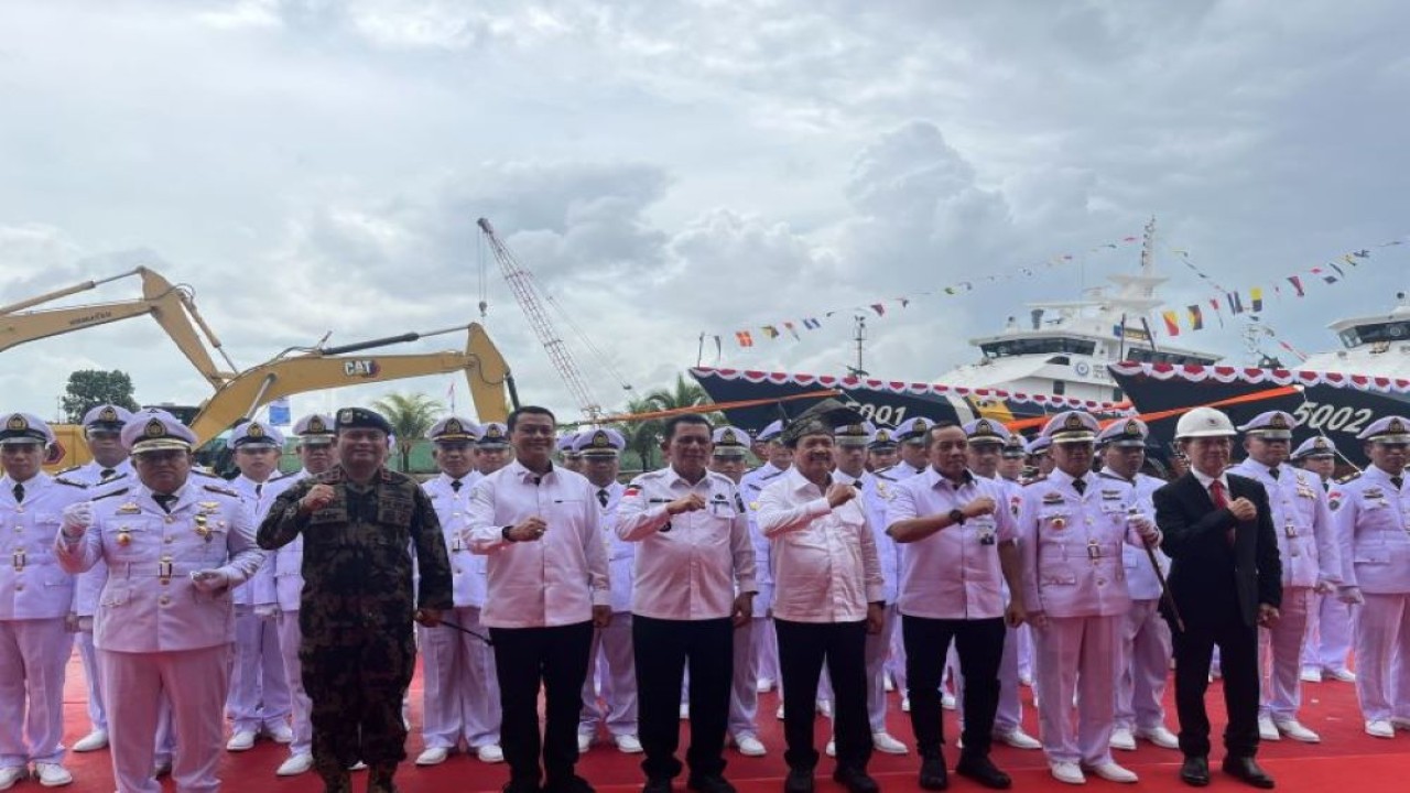 Menteri KP resmikan 2 kapal pengawas kelautan di Batam (ANTARA/Jessica)