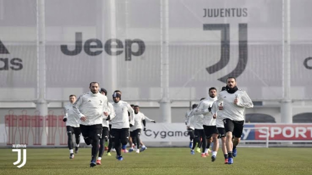 Skuad Juventus latihan