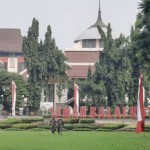 Taman Balai Kota Depok (ANTARA/Foto: Feru Lantara)-1702450329