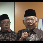 Wapres ajak masyarakat ikut mitigasi kasus COVID-19 dengan vaksinasi-1702894636