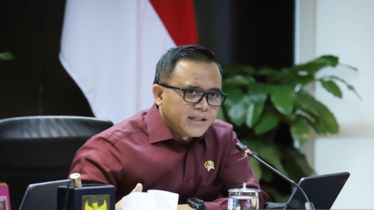 Menteri PANRB Abdullah Azwar Anas di Jakarta, Senin (22/1/2024). (ANTARA/HO-Humas Kementerian PANRB)