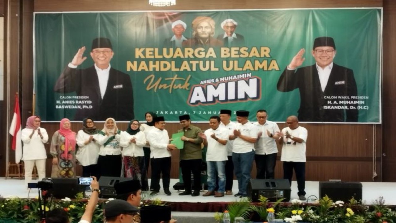 Deklarasi dukungan Keluarga Besar Nahdlatul Ulama (KBNU) terhadap Pasangan Calon Presiden dan Wakil Presiden RI Anies Baswedan-Muhaimin Iskandar (AMIN) di Jakarta, Minggu (7/1/2024). ANTARA/Muzdaffar Fauzan