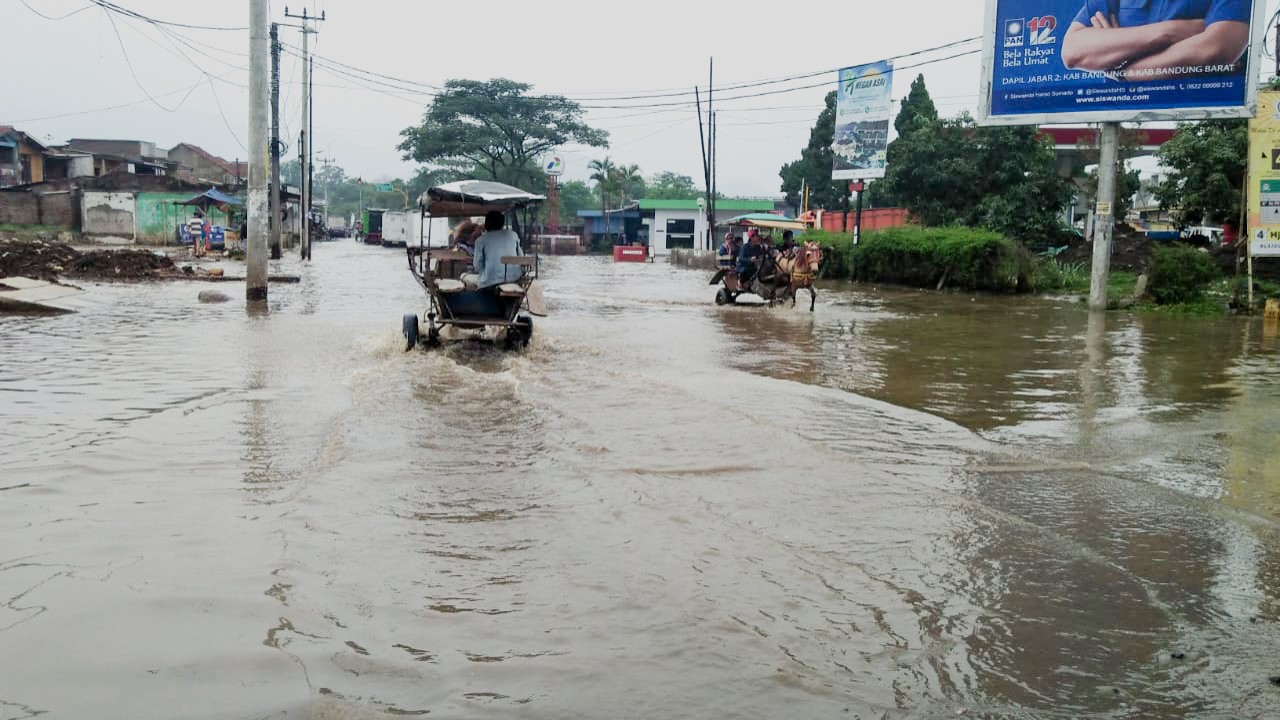 Kabupaten Bandung dilanda banjir/ist