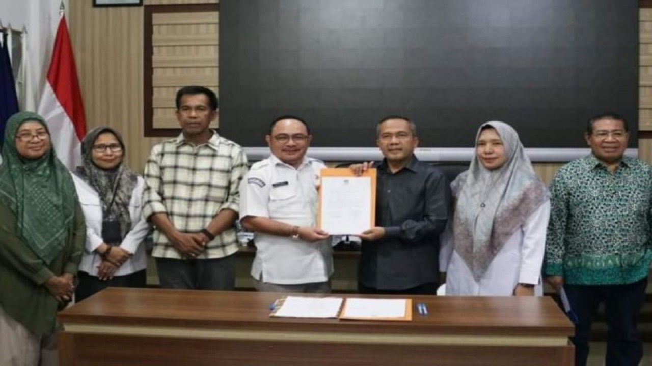 KPU menggelar TOT untuk KPU kabupaten/kota secara berjenjang agenda akan dilaksanakan sampai di tingkat KPPS serta pelantikan anggota KPPS yang dijadwalkan 25 Januari mendatang, Selasa (16/1/2024). ANTARA/Abdul Fatah.