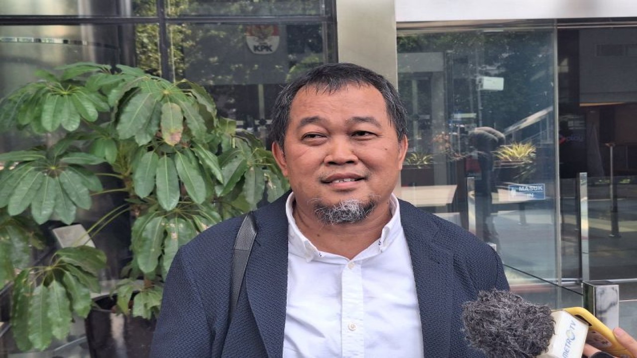 Koordinator Masyarakat Anti Korupsi Indonesia (MAKI) Boyamin Saiman. ANTARA/Fianda Sjofjan Rassat