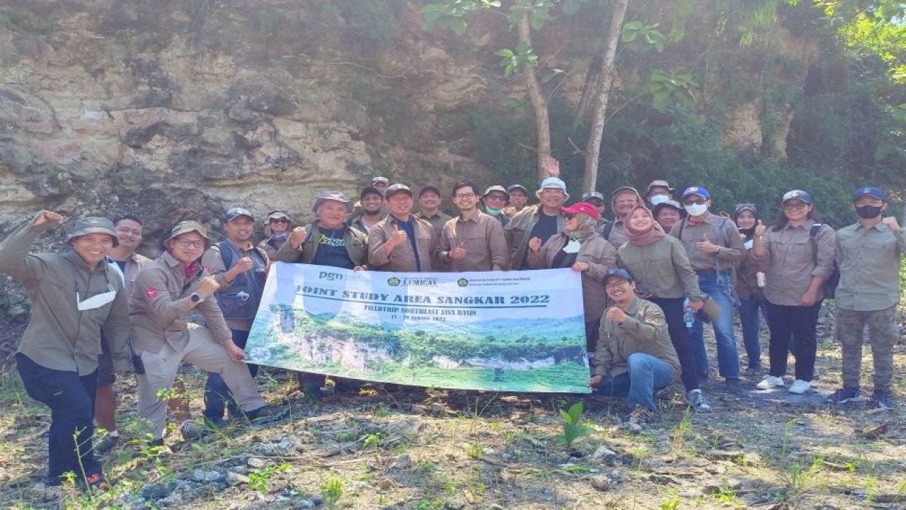 Kepala LEMIGAS Kementerian ESDM Ariana Soemanto bersama jajarannya saat joint study Area Sangkar pada 15-20 Agustus 2022. ANTARA/HO-LEMIGAS