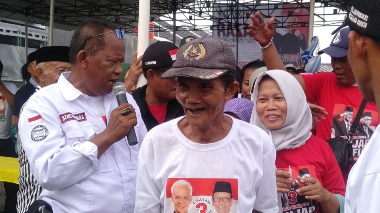 Jarwonders dan TKRPP Kabupaten Bekasi Sosialisasikan KTP Sakti saat Canvassing Day Ganjar Mahfud