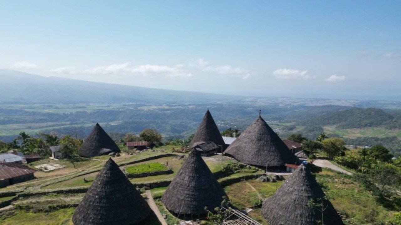 Kampung Adat Todo di Desa Todo, Kecamatan Satar Mese Utara, Kabupaten Manggarai, Provinsi NTT. ANTARA/HO-Organisasi Desa Wisata Compang Todo