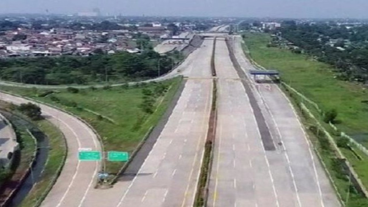 Kementerian PUPR tuntaskan pembangunan Jalan Tol Cinere-Jagorawi. ANTARA/HO-Kementerian PUPR/am