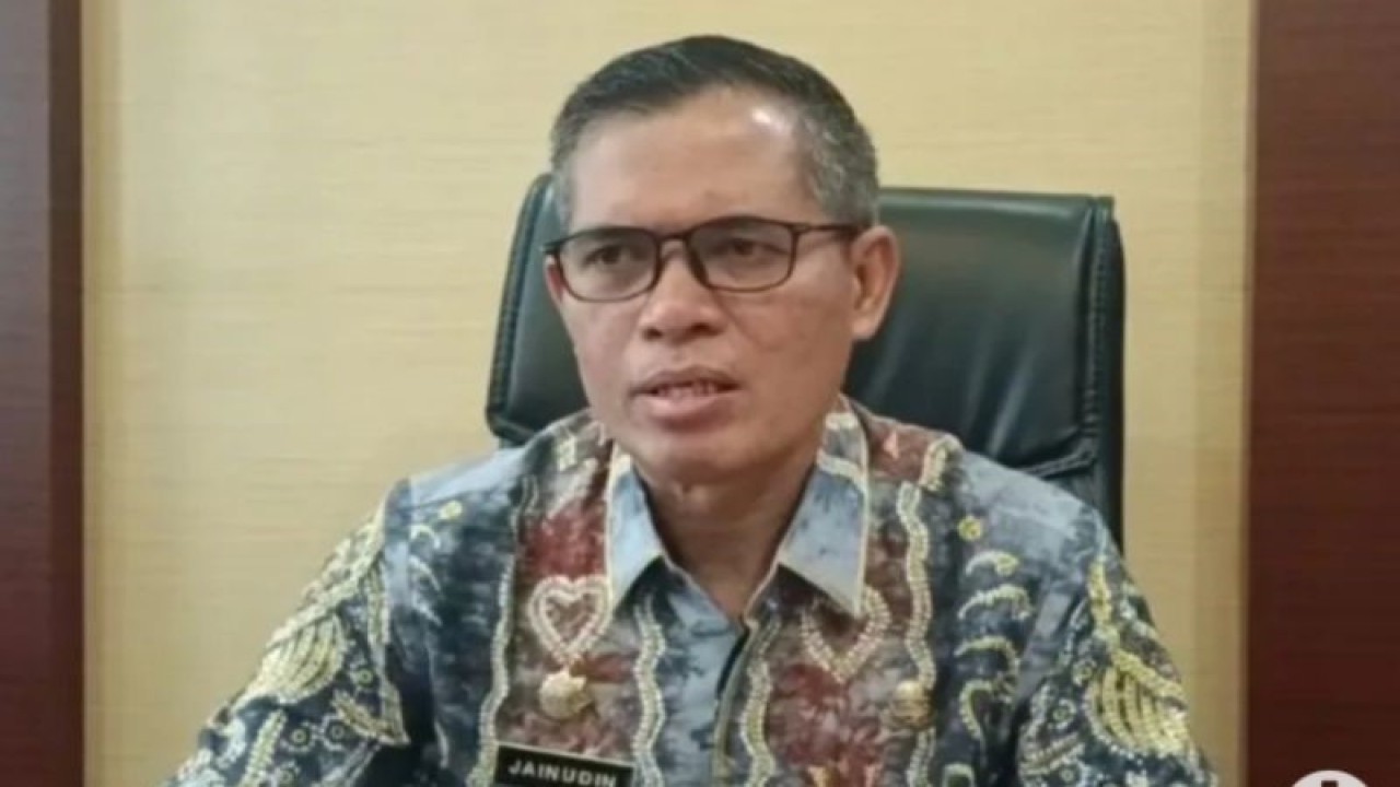 Kepala Badan Pengelolaan Keuangan dan Aset Daerah Kota Banjarbaru Jainudin. (ANTARA/Yose Rizal)