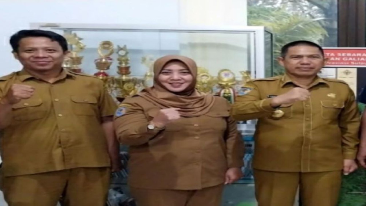 Kepala Dinas ESDM Provinsi Sulbar Amir (kanan). (ANTARA/Istimewa)