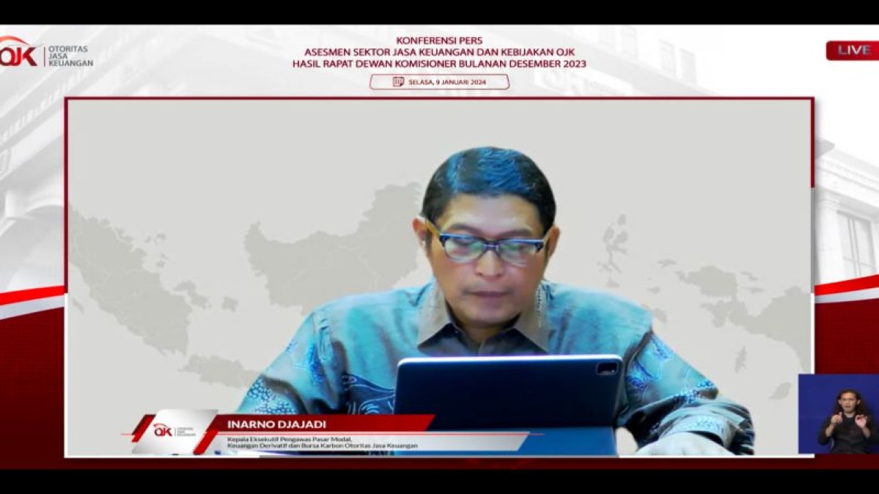 Tangkapan virtual Kepala Eksekutif Pengawas Pasar Modal, Keuangan Derivatif, dan Bursa Karbon Otoritas Jasa Keuangan Inarno Djajadi dalam Konferensi Pers Asesmen Sektor Jasa Keuangan & Kebijakan OJK Hasil Rapat Dewan Komisioner (RDK) Bulanan Desember 2023, Jakarta, Selasa (9/01/2024). ANTARA/M. Baqir Idrus Alatas