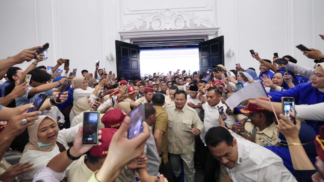 Capres nomor urut 2 Prabowo Subianto menyatakan tidak mungkin dirinya memilih alutsista berkualitas buruk digunakan dalam pertempuran. (Foto: Istimewa)