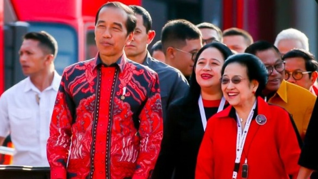 Presiden Jokowi dan Ketua Umum PDI Perjuangan Megawati Soekarnoputri. (TVonenews)