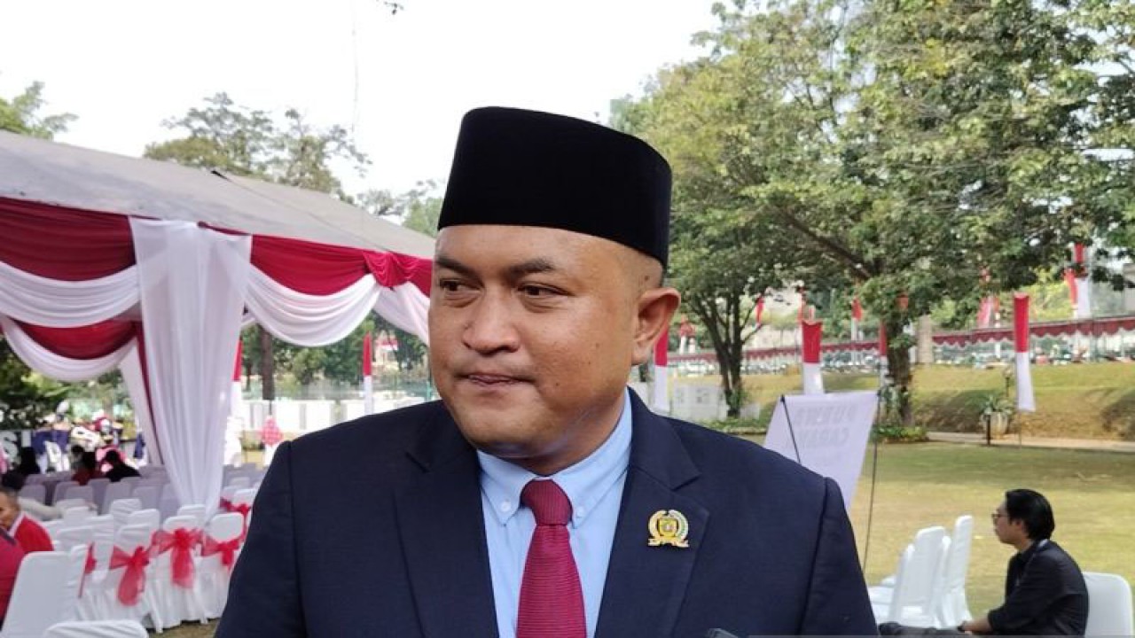 Ketua DPRD Kabupaten Bogor Rudy Susmanto di Cibinong, Kabupaten Bogor, Jawa Barat, Selasa (30/1/2024). ANTARA/M Fikri Setiawan.