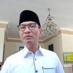 Wali Kota Mataram H Mohan Roliskana. (ANTARA/Nirkomala)-1704358412