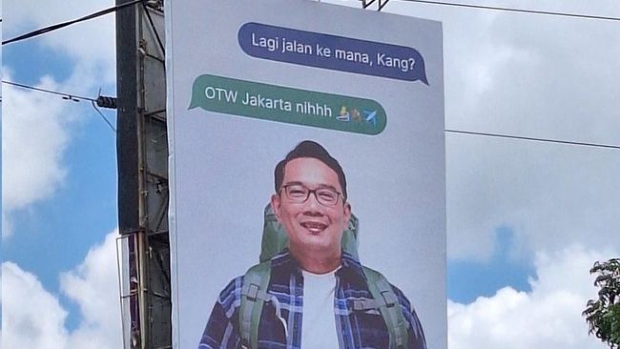 Baliho Ridwan Kamil.