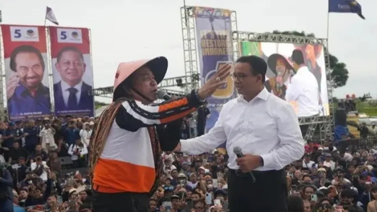 Caleg mengaku nelayan, saat bertemu capres Anies Baswedan.