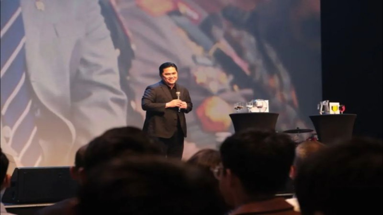 Erick Thohir saat menyampaikan orasi dalam acara "Memilih Masa Depan" di Djakarta Theatre, Jakarta Pusat, Jakarta, Sabtu (3/2/2024). ((ANTARA/HO-TKN Prabowo-Gibran))