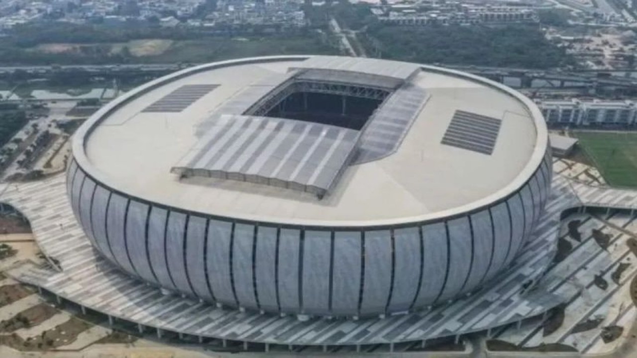 Arsip foto - Foto udara Jakarta International Stadium (JIS) berlangsung di Tanjung Priok, Jakarta, Jumat (11/8/2023). ANTARA FOTO/Galih Pradipta/foc (ANTARA FOTO/GALIH PRADIPTA)