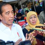 Jokowi teken keppres berhentikan Khofifah dan angkat pj gubernur Jatim-1707805533