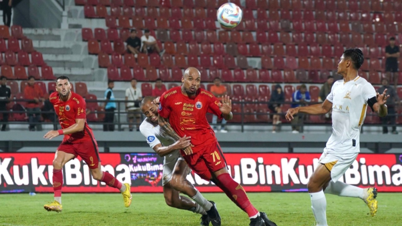 Laga Persija Jakarta vs Madura United