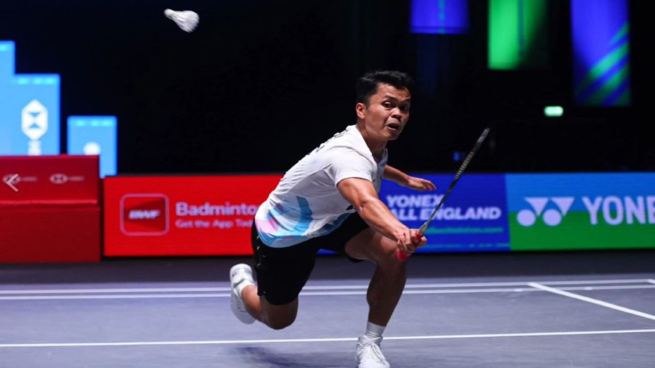 Anthony Sinisuka Ginting sukses mengalahkan Viktor Axelsen di perempat final All England 2024, pada laga Jumat (15/3/2024) malam WIB. (Foto: Humas PBSI)