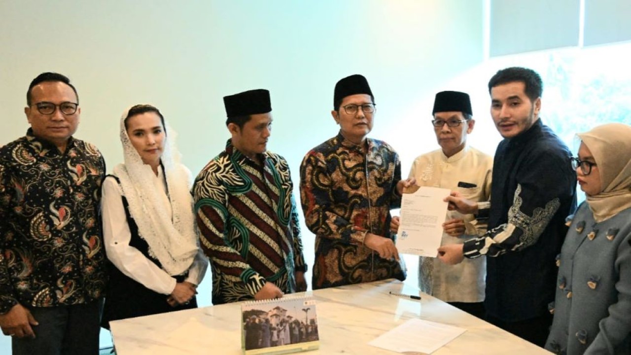 Majelis Ulama Indonesia menerima silaturahmi dari rumah produksi Leo Picture yang memproduksi Film Kiblat di Kantor MUI, Jalan Proklamasi, Menteng, Jakarta Pusat, Rabu (27/3/2024). (Foto: Istimewa/MUI)