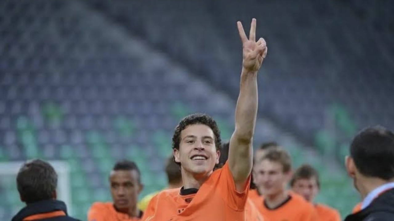 Pemain keturunan naturalisasi Indonesia, Thom Haye saat memperkuat Timnas Belanda U-17