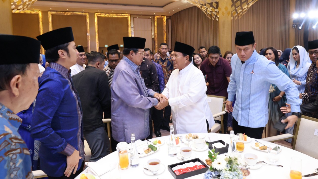 Presiden terpilih Prabowo Subianto menghadiri silaturahmi dan buka bersama dengan Partai Demokrat.