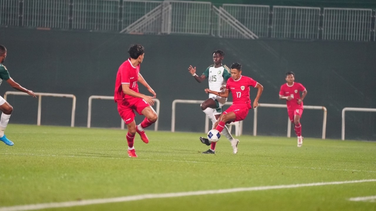 Laga uji coba Timnas Indonesia U-23 vs Arab