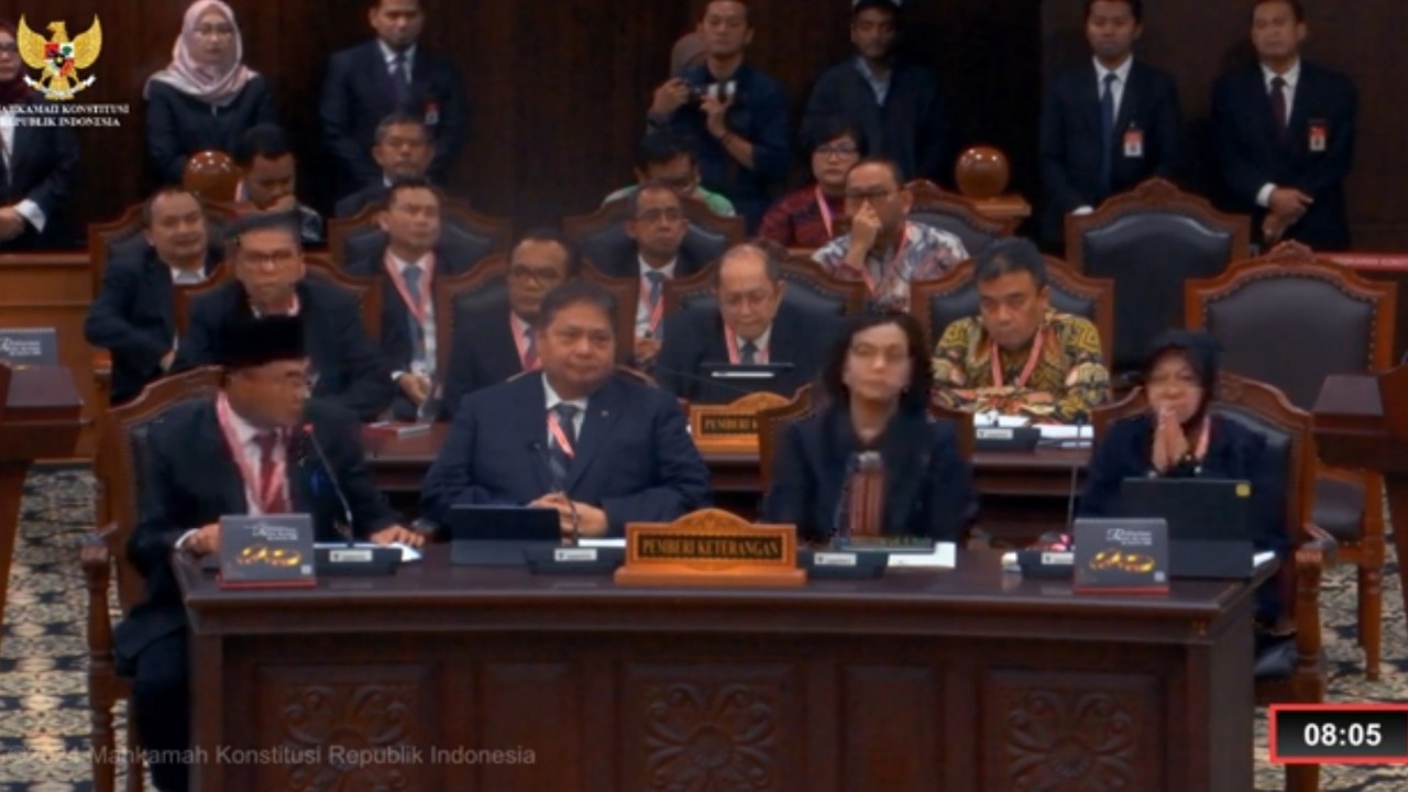 Para menteri Kabinet Indonesia Maju yang dihadirkan di sidang sengketa hasil Pilpres 2024 di Mahkamah Konstitusi. (YouTube)