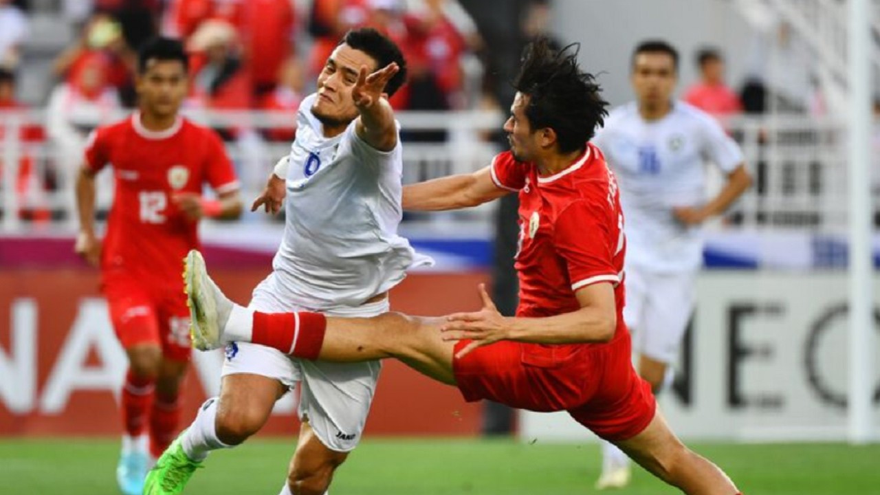 Timnas Indonesia U-23 gagal ke final Piala Asia U-23 2024 usai kalah 0-2 dari Uzbekistan di semifinal, Senin (29/4/2024). (AFC)