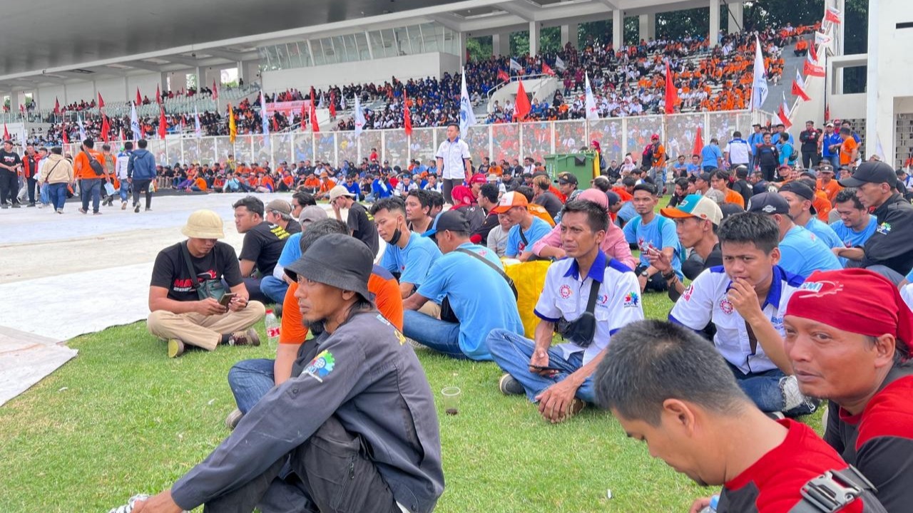 Peringatan May Day 2024 di Stadion Madya Senayan.