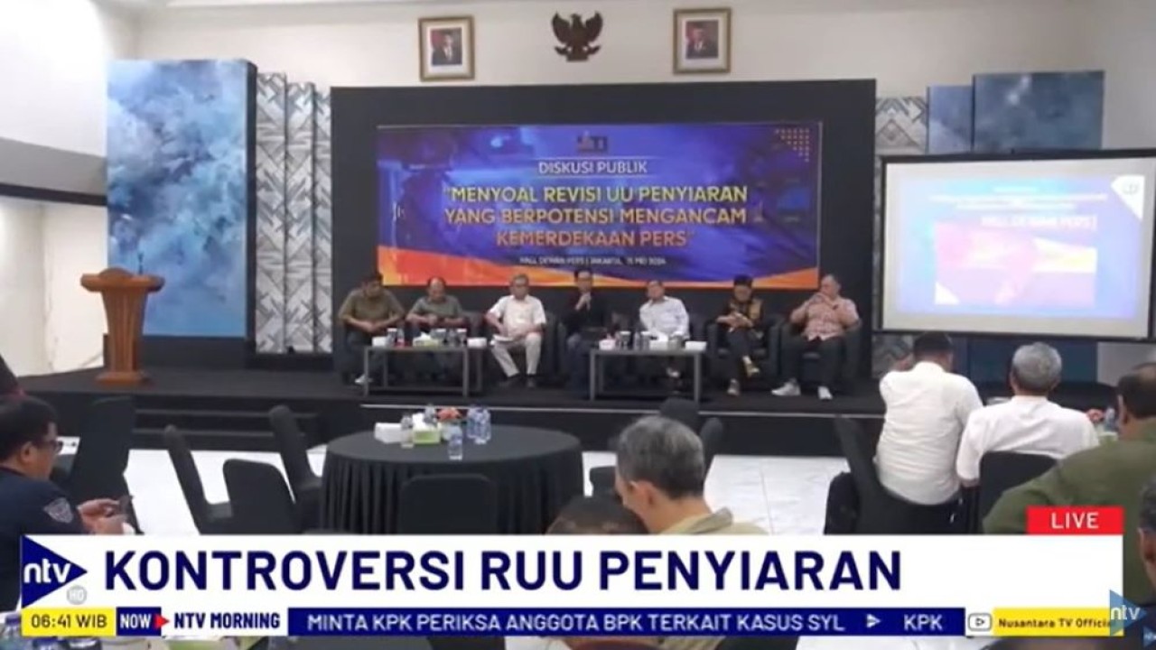 Acara diskusi publik bertajuk "Menyoal Revisi UU Penyiaran yang Berpotensi Mengancam Kebebasan Pers", di Gedung Dewan Pers, Jakarta Pusat (Jakpus), Rabu (15/5/2024).