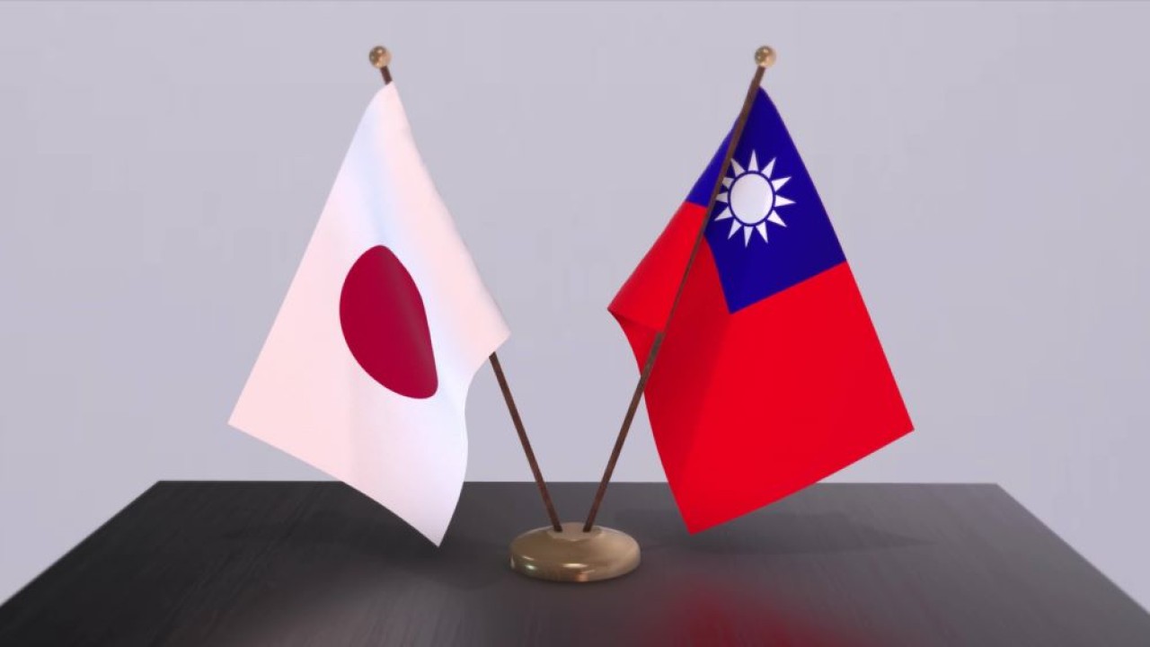 Ilustrasi. Bendera Taiwan dan Jepang. (Foto: Istimewa)