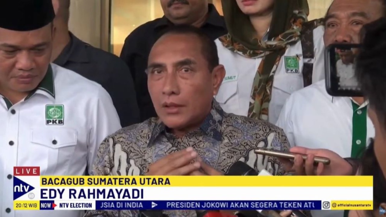 Edy Rahmayadi menegaskan tidak khawatir menghadapi menantu Presiden Jokowi, Bobby Nasution dalam Pemilihan Gubernur Sumut 2024.