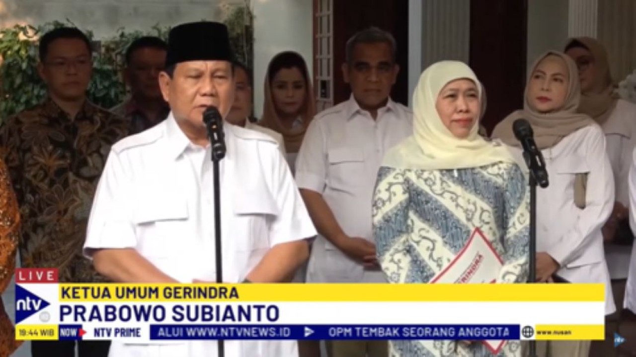 Ketua Umum Gerindra Prabowo Subianto mengumumkan dukungan partainya kepada paaangan Khofifah-Emil Dardak pada Pilgub Jatim 2024