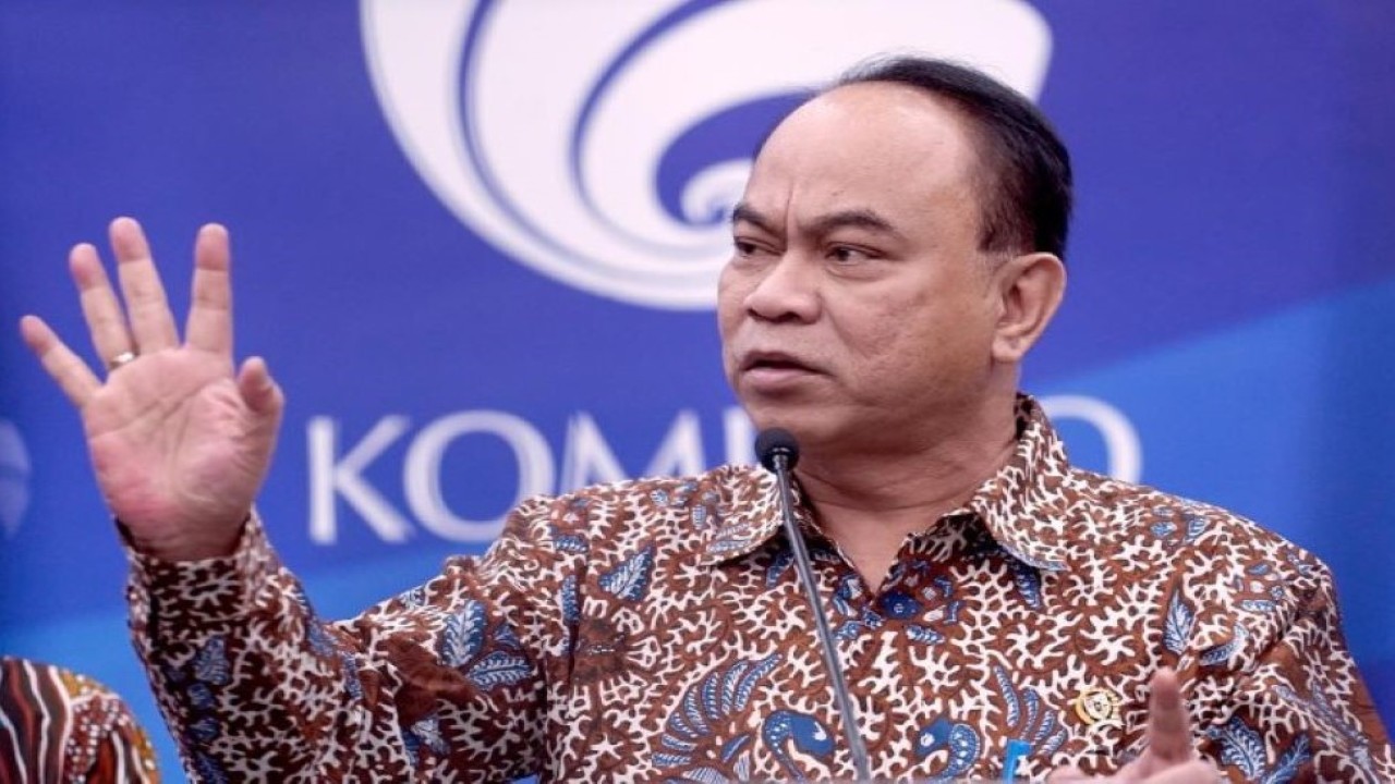 Menkominfo Budi Arie Setiadi meminta NAP untuk memutus akses komunikasi internet yang diduga digunakan untuk judi online. (Foto: Humas Kemkominfo)