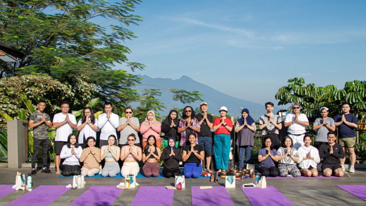 Pullman Ciawi Vimala Hills Resort Spa & Convention mengundang 30 tamu istimewa dalam peringatan International Yoga Day 2024 dengan Tema 'Revitalized & Reborn'/istimewa