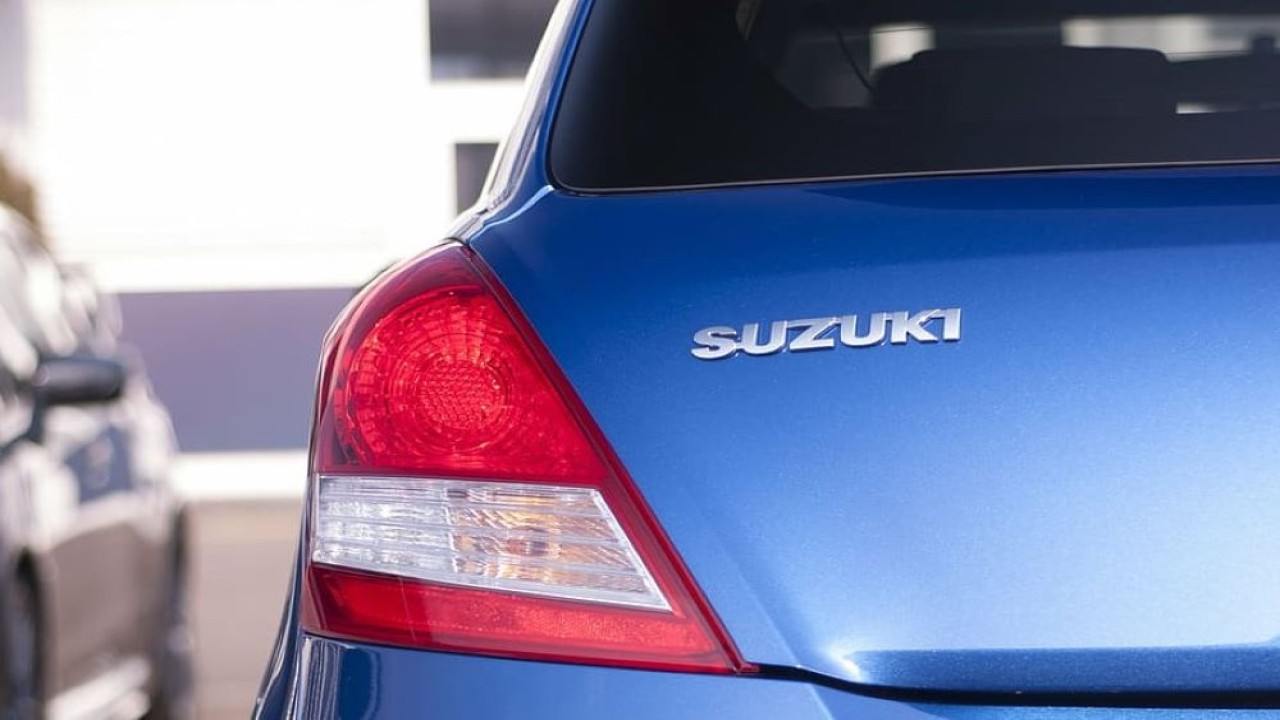 Ilustrasi. Logo Suzuki. (Foto: Pxfuel)