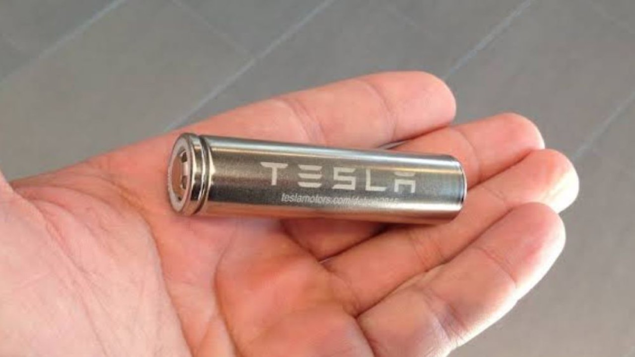 Tesla memproduksi 50 juta sel baterai 4680 di pabrik Giga Texas di Austin, Amerika Serikat (AS). (Foto: Twitter @teslacarsonly)
