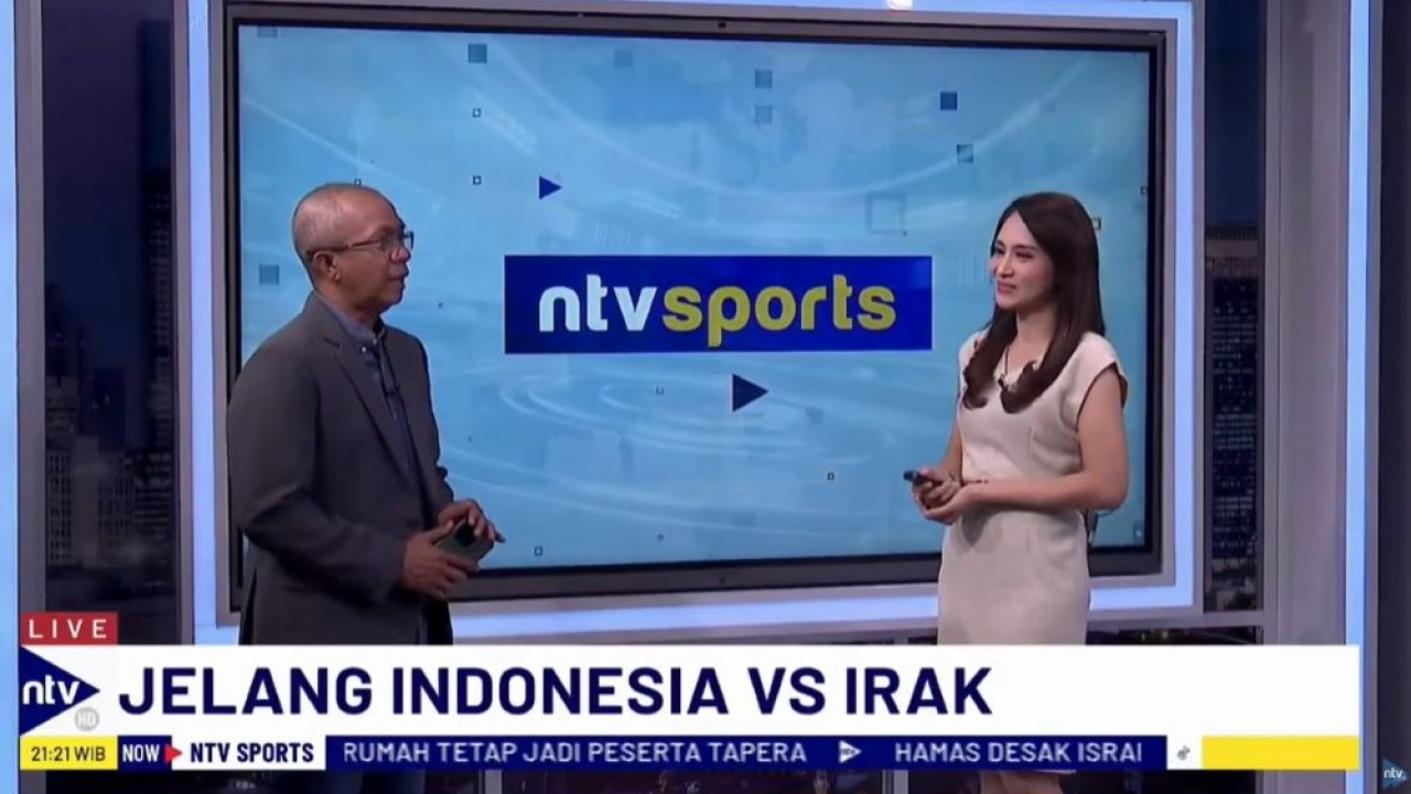 Pengamat sepak bola, Anton Sanjoyo saat menjadi narasumber program NTV Sport di Nusantara TV, Rabu (5/6/2024).