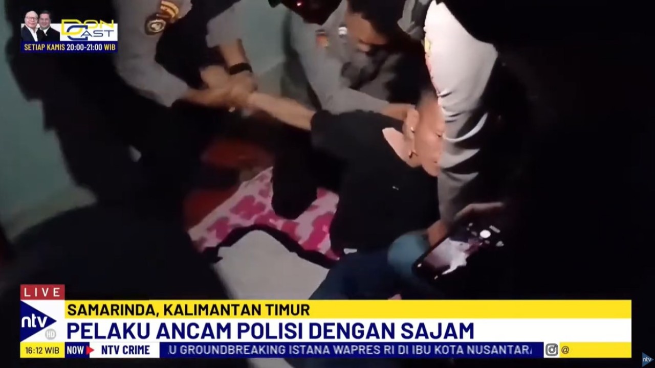 Pelaku SK diketahui memang memiliki gangguan iiwa dan kerap keluar masuk rumah sakit jiwa.