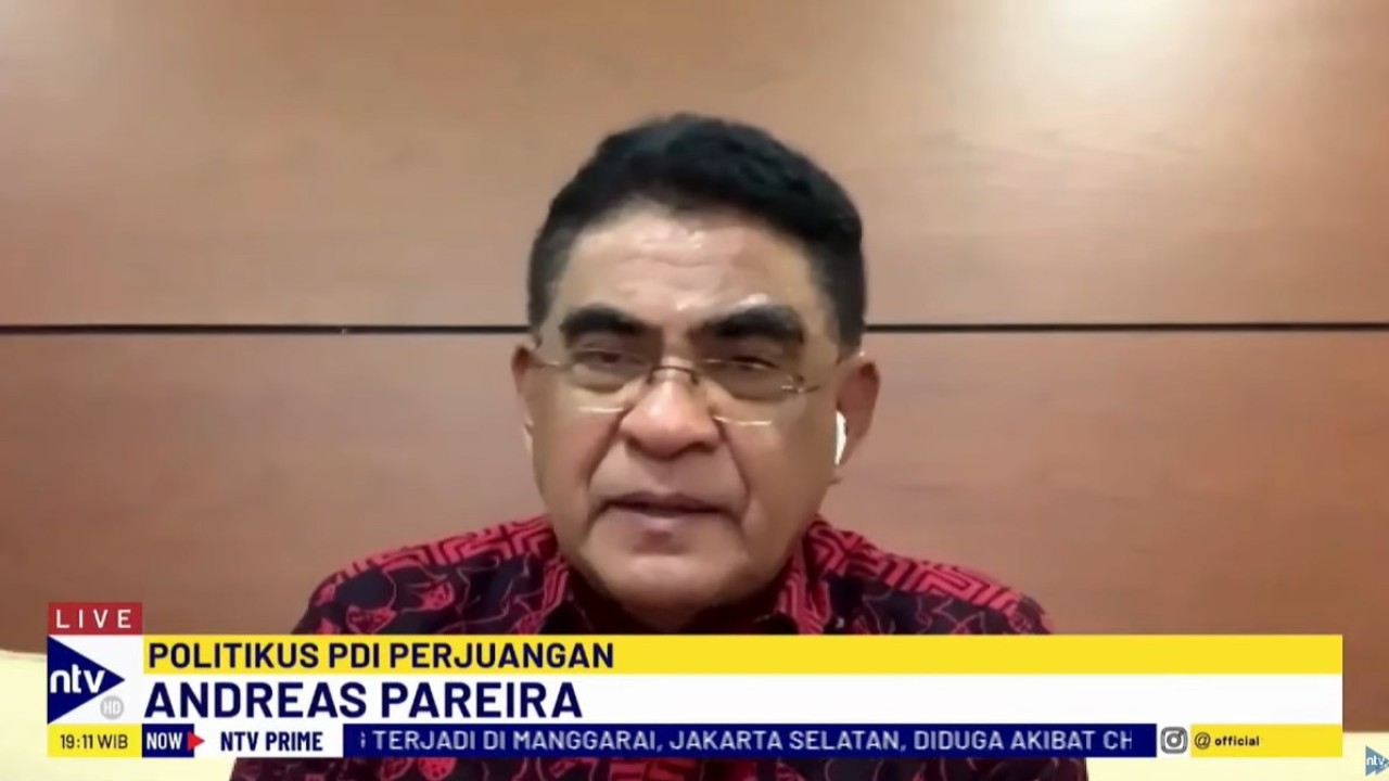 Politikus senior PDI Perjuangan, Andreas Hugo Pareira saat menjadi narasumber dalam Program Dialog NTV Prime di Nusantara TV, Selasa (13/8/2024).