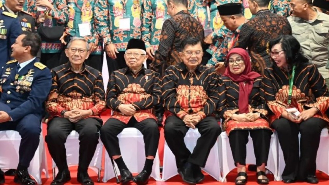 Wapres KH Ma'ruf Amin menyebutkan setetes darah dapat memberikan harapan dan semangat bagi mereka untuk kembali sehat dan beraktivitas seperti semula. (Foto: BPMI-Setwapres)