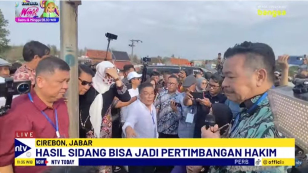 Ketua Tim Kuasa Hukum enam terpidana kasus Vina, Otto Hasibuan saat Sidang Pemeriksaan Setempat di Flyover Talun, Cirebon/tangkapan layar NTV